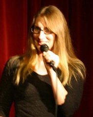 Sindi at mic